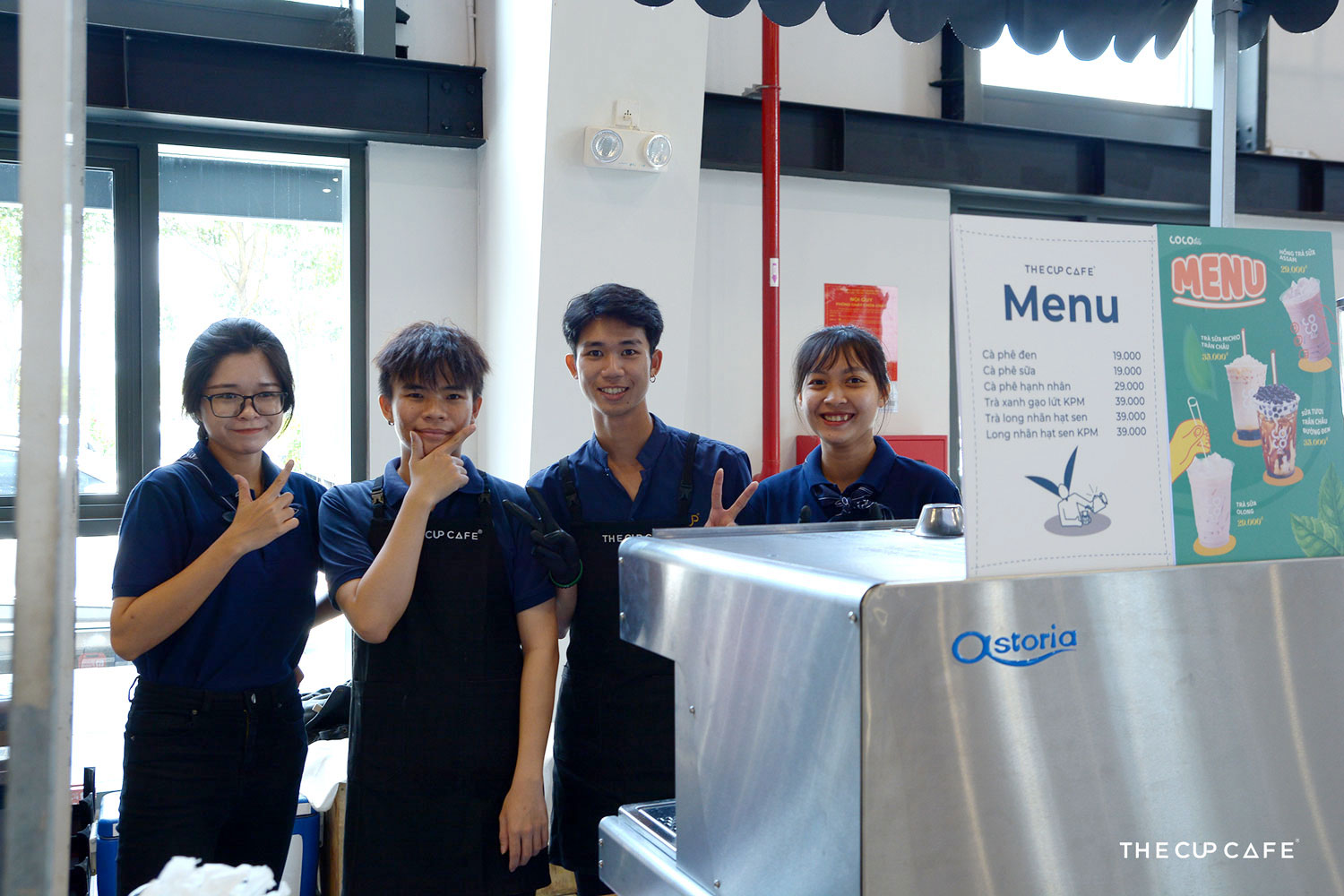 Người nhà Cup tại sự kiện