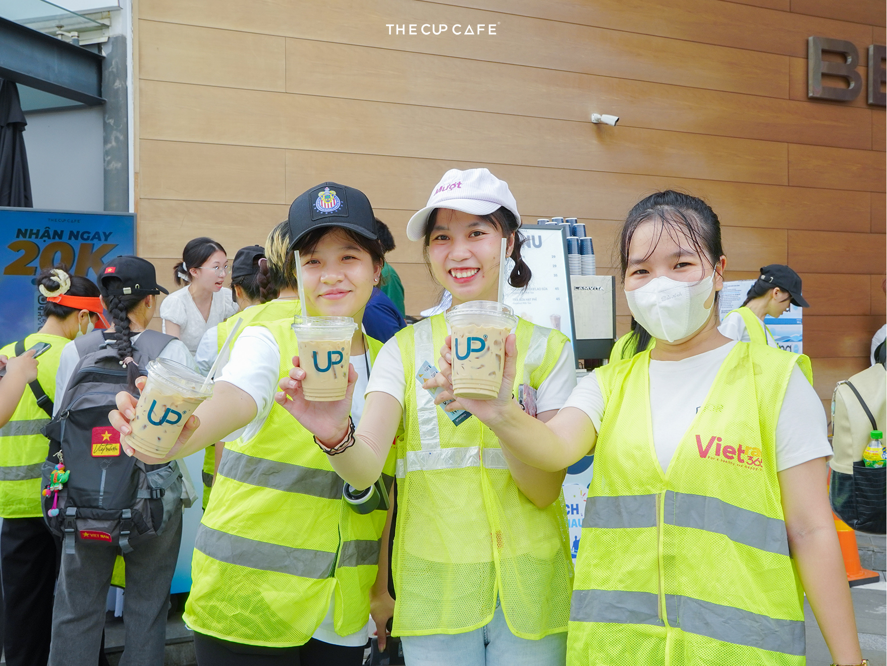 Nguồn năng lượng tích cực được The Cup Cafe gửi trao đến khách tham dự sự kiện VSIP 30